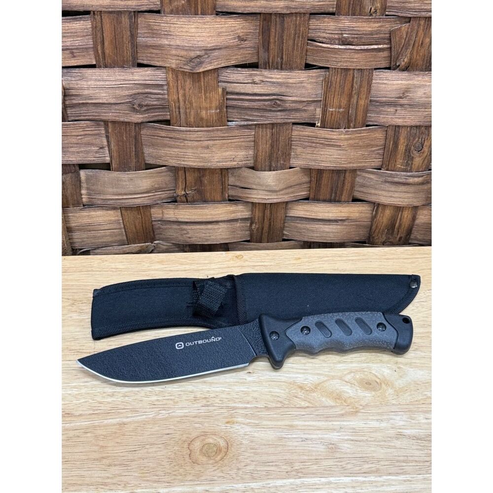 Black Fixed-Blade Outdoor Knife with Sheath